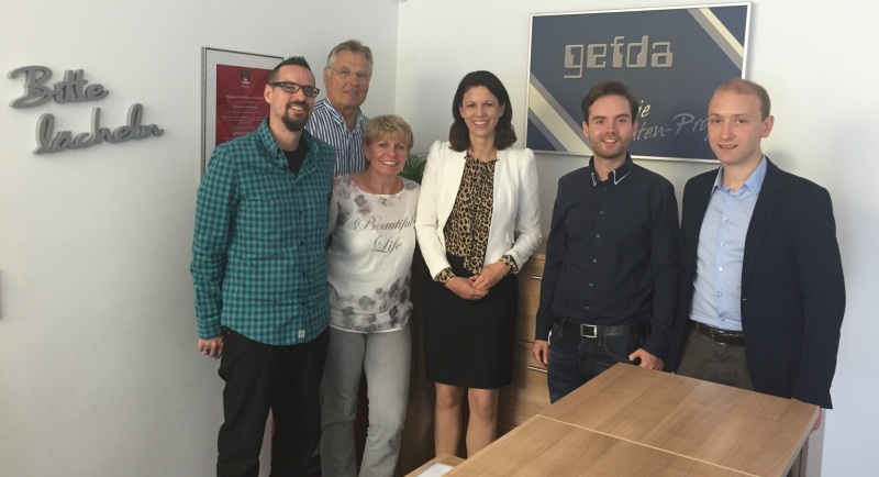 2016-06-28 Dr. Katja Leikert - Unternehmensbesuch Gefda Langenselbold
